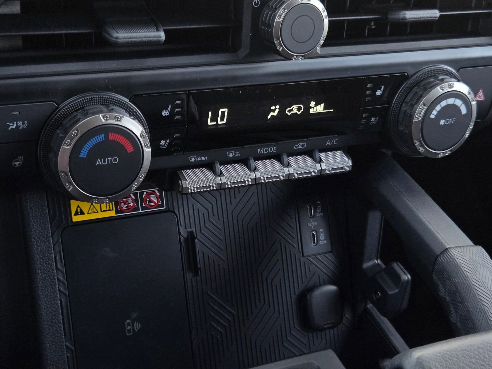 Certified 2026 Toyota 4Runner TRD Off-Road Premium AWD/4WD image 19