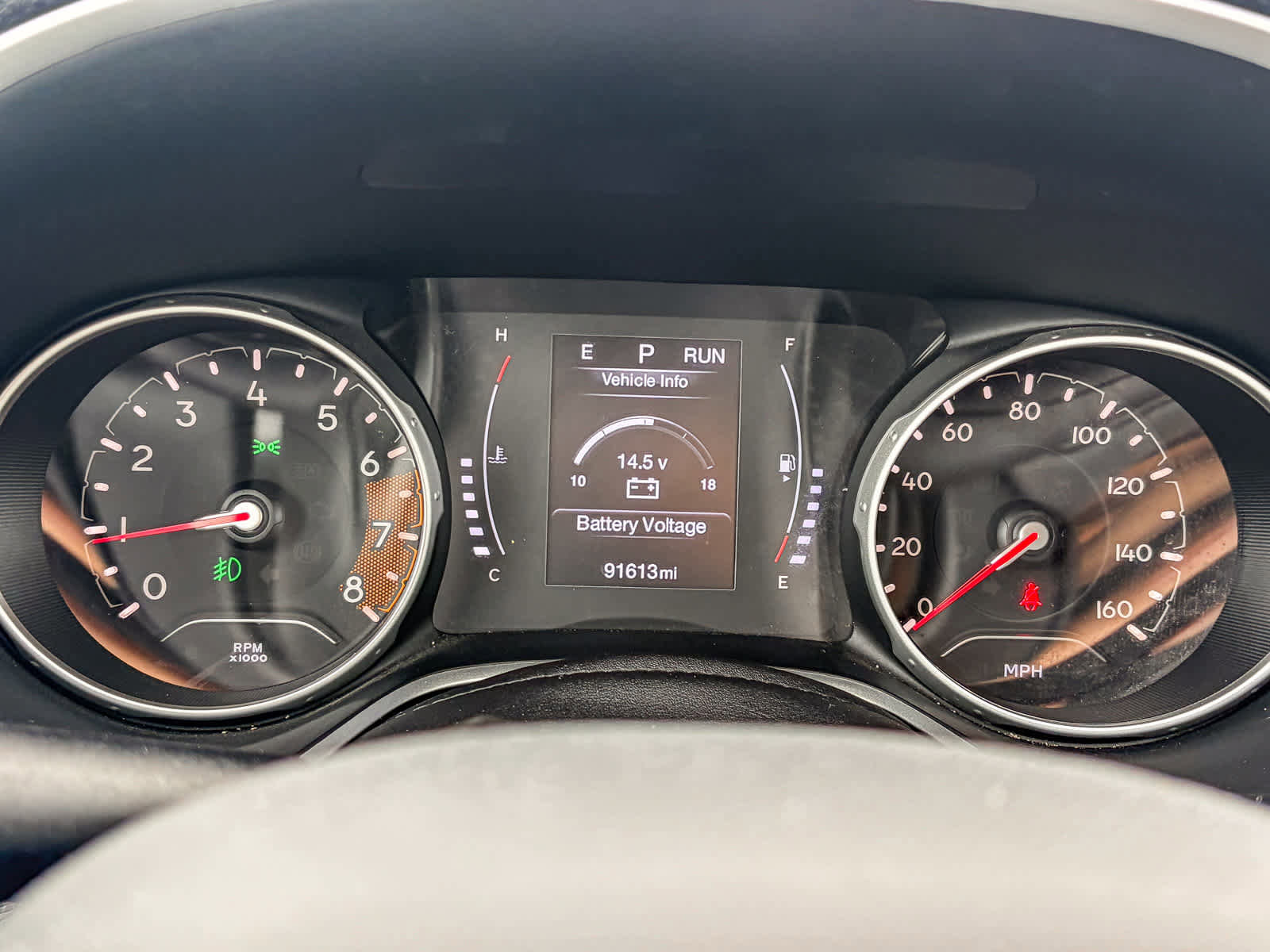 Used 2018 Jeep Compass Latitude AWD/4WD image 23