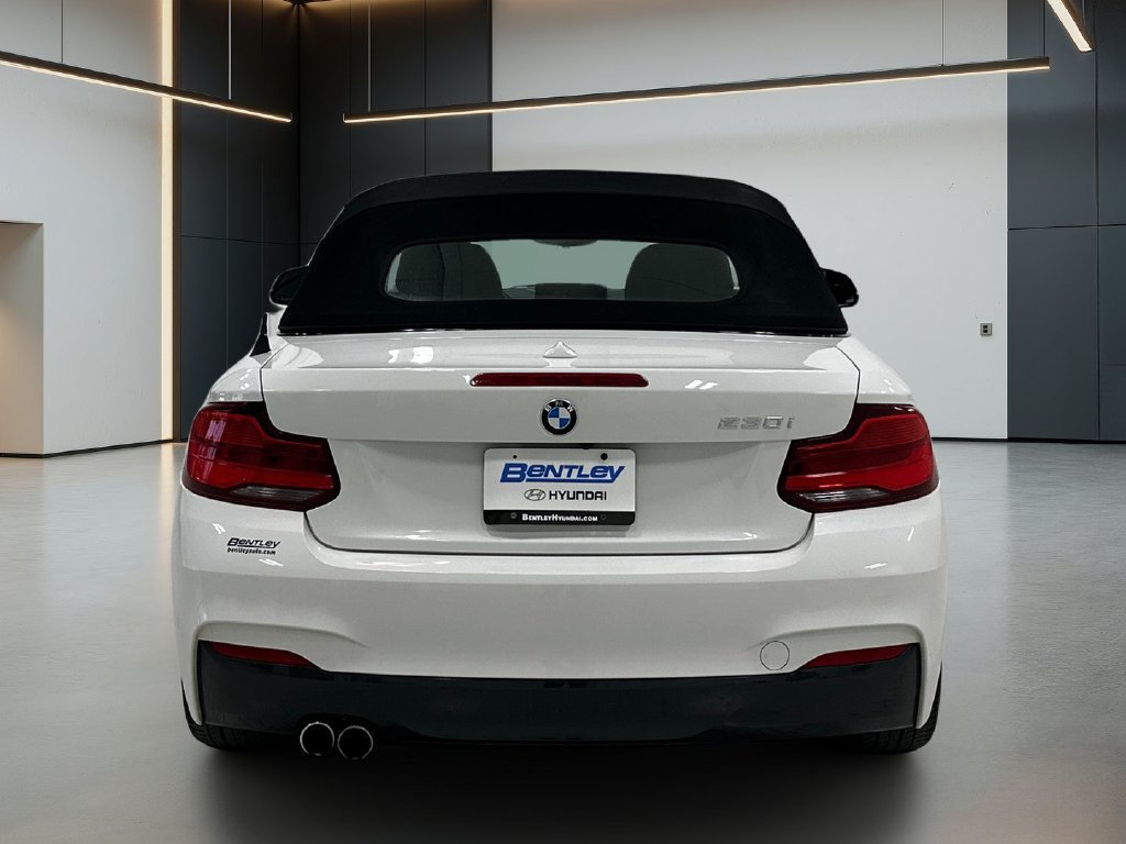 Used 2018 BMW 230i Convertible RWD image 5