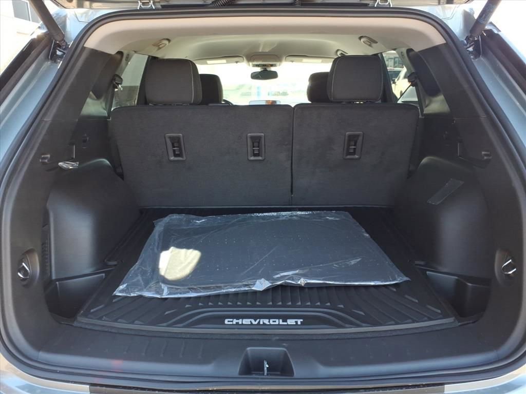 New 2026 Chevrolet Blazer LT w/ Convenience Package FWD image 23