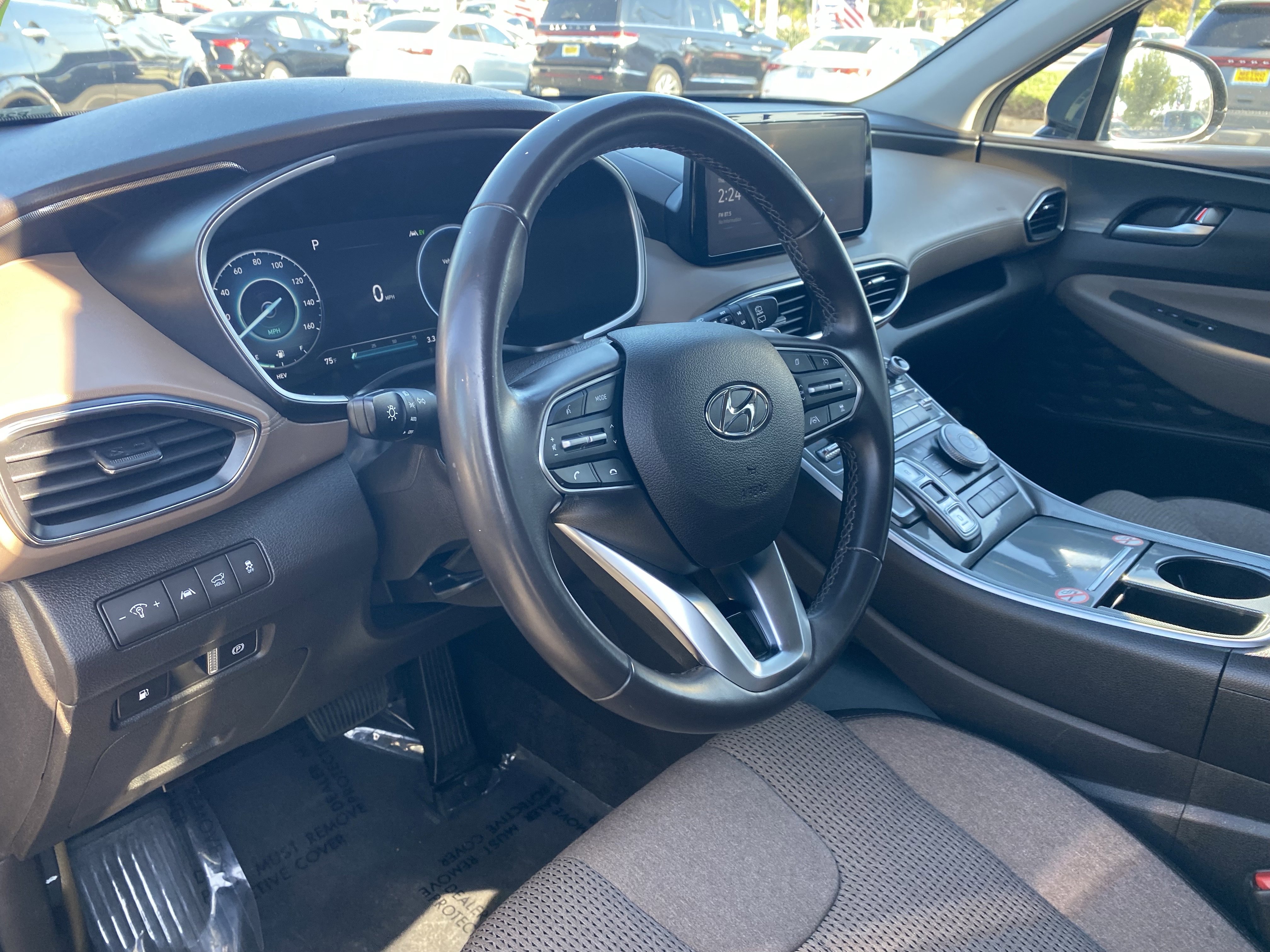 Used 2023 Hyundai Santa Fe SEL Convenience image 16