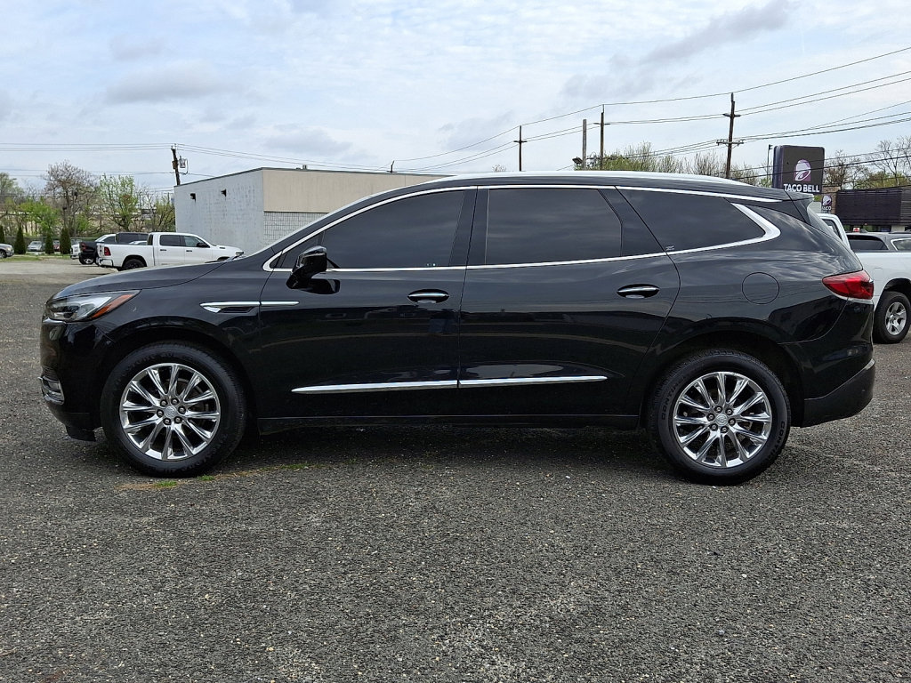 Used 2019 Buick Enclave Essence FWD image 3