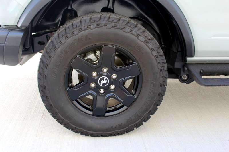 Used 2023 Ford Bronco Black Diamond image 43