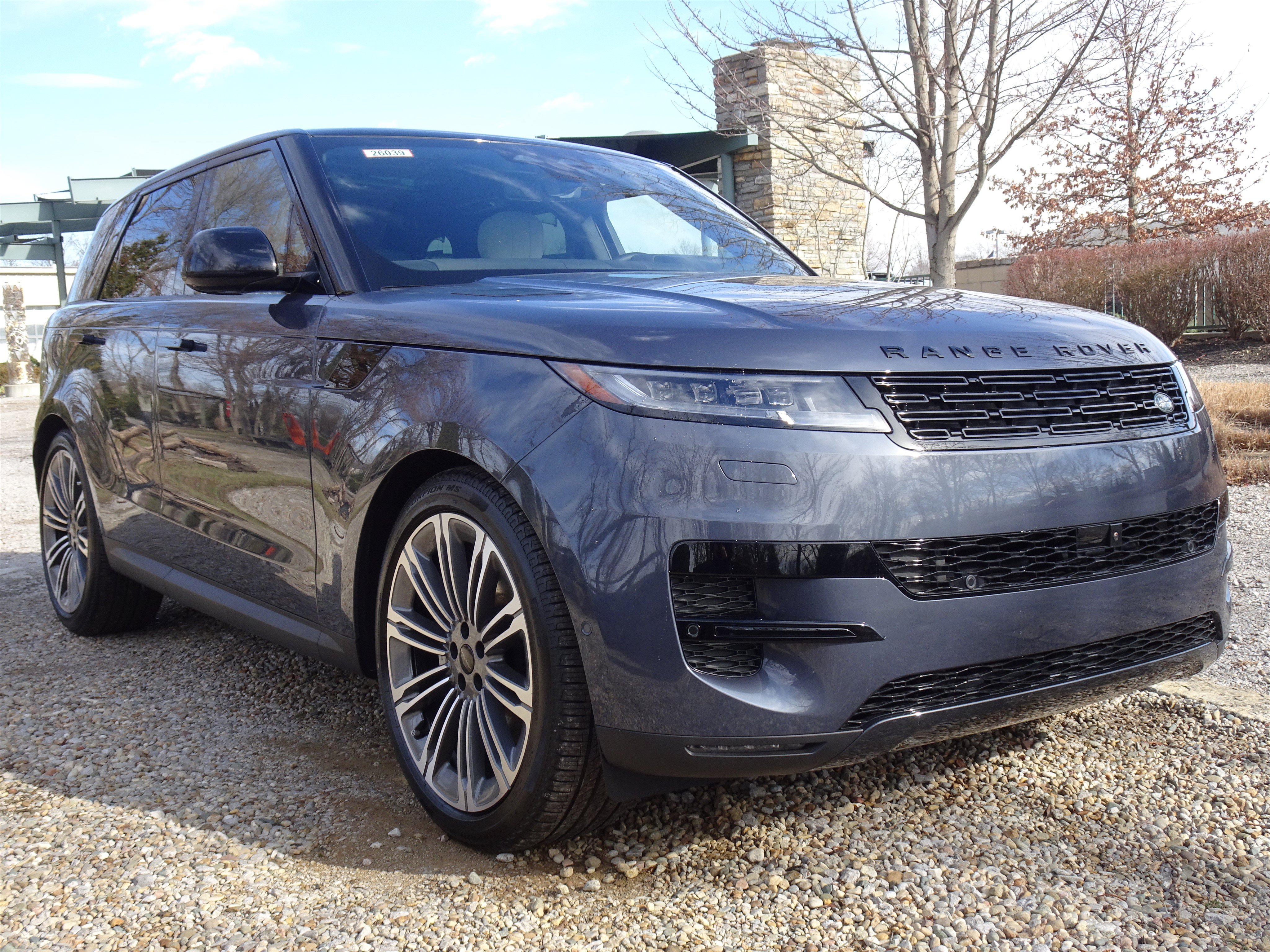 Certified 2026 Land Rover Range Rover Sport SE AWD/4WD image 11