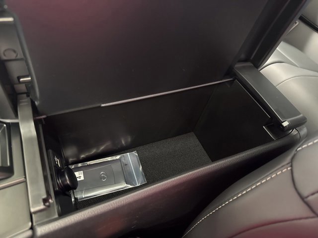 New 2025 Lexus UX 300h AWD image 32