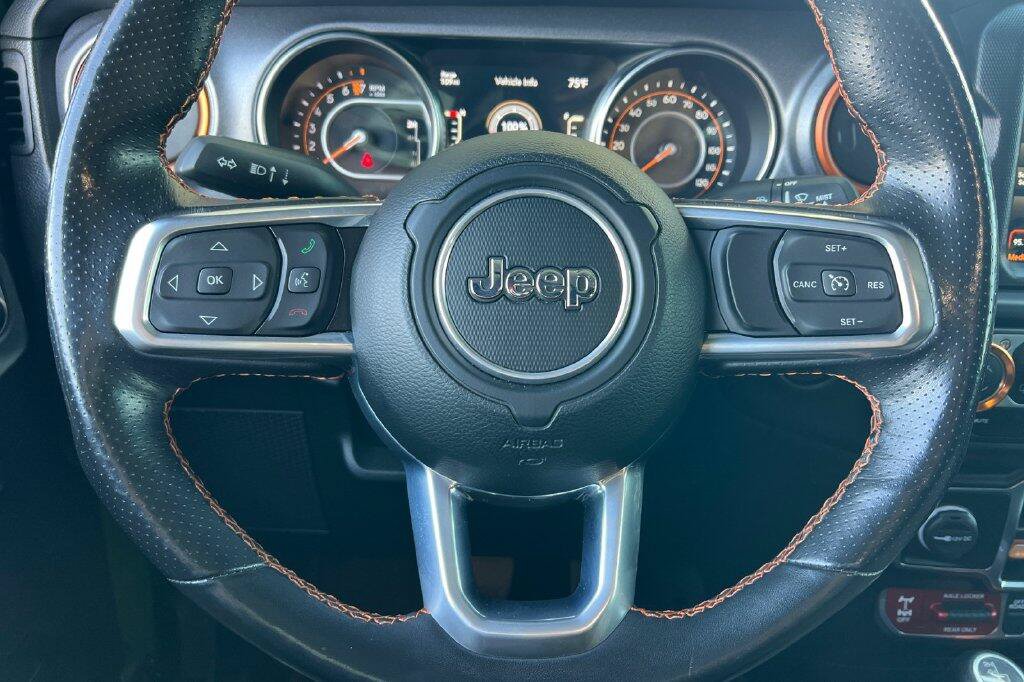 Used 2023 Jeep Gladiator Mojave w/ Cold Weather Group AWD/4WD image 23