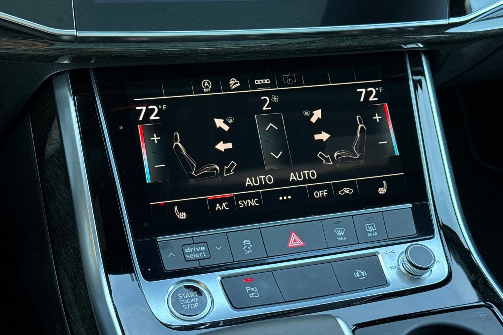 Used 2025 Audi Q7 3.0T Premium w/ Convenience Package image 19