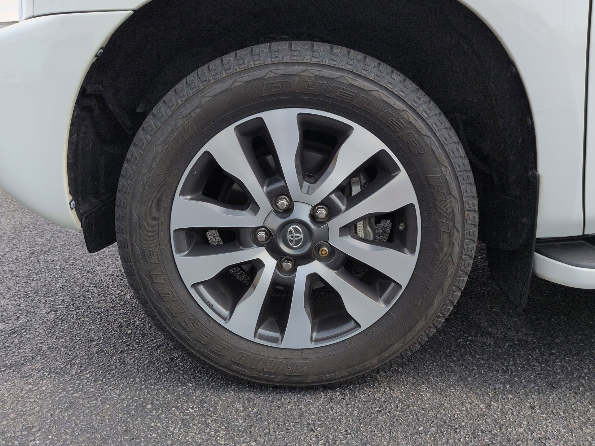 Used 2021 Toyota Sequoia Limited w/ Safety & Convenience Package image 34