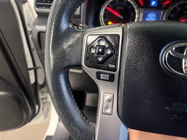 Used 2018 Toyota 4Runner SR5 Premium AWD/4WD image 25