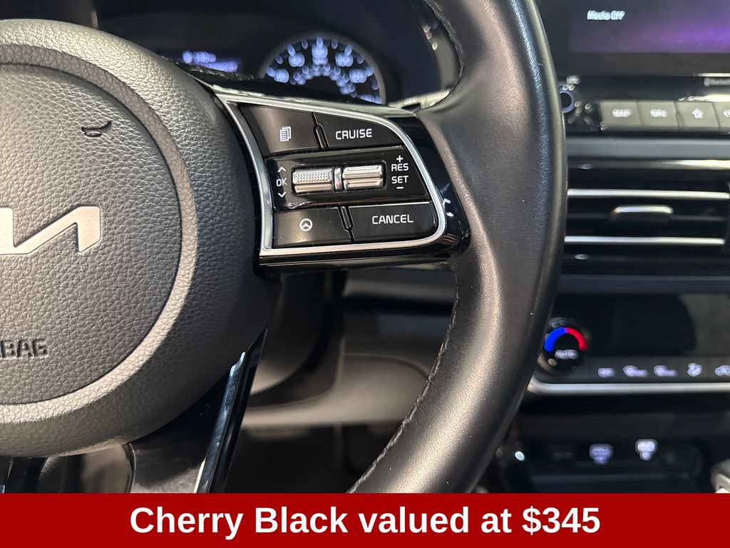 Used 2023 Kia Seltos S w/ Navigation Package AWD/4WD image 4