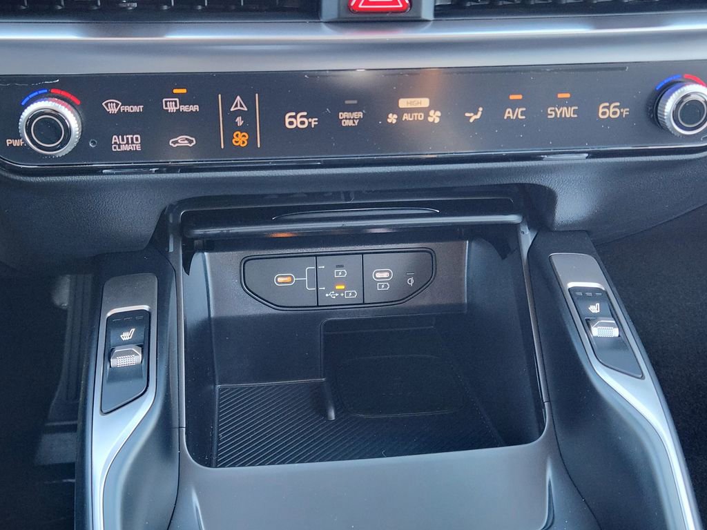 New 2026 Kia Sorento EX AWD/4WD image 22