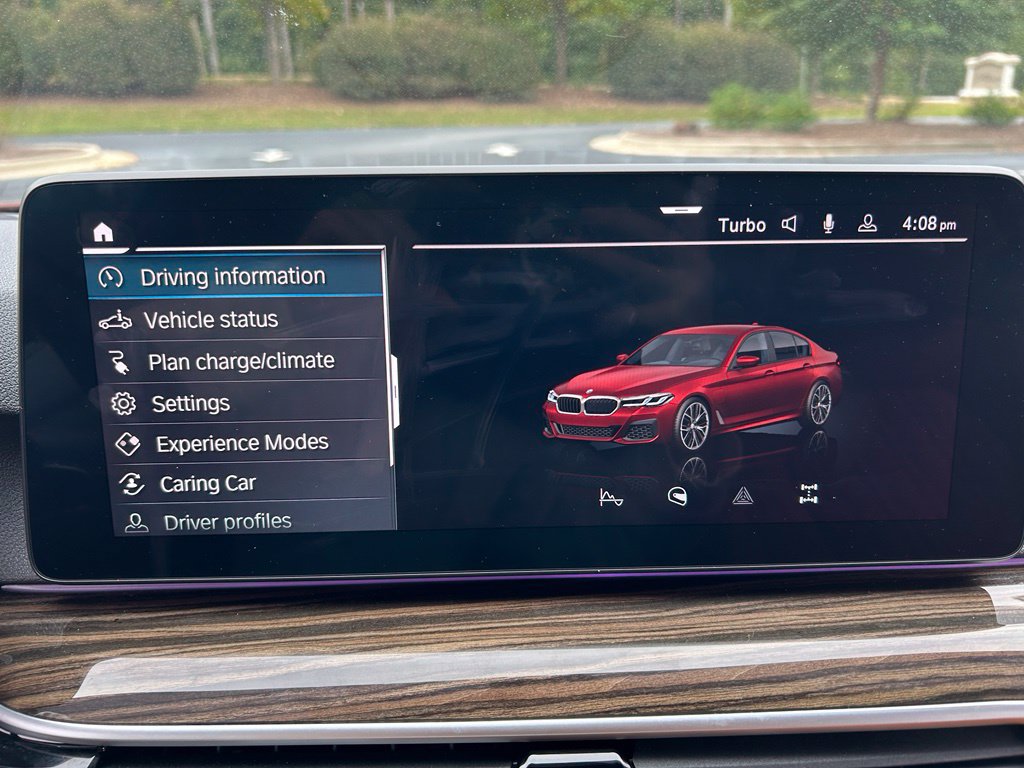 Used 2023 BMW 530e w/ M Sport Package RWD image 32