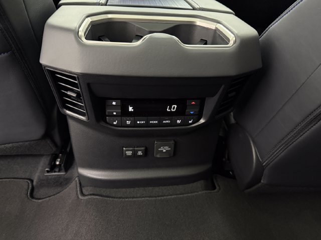 New 2026 Toyota Sequoia Platinum AWD/4WD image 33