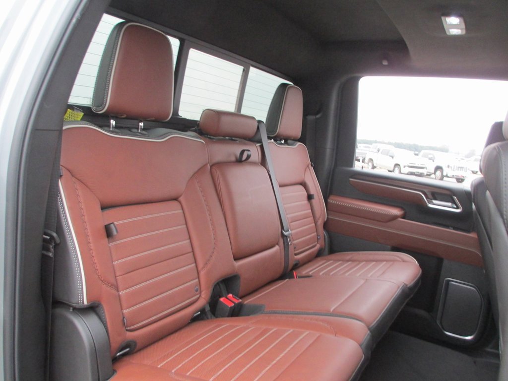 Certified 2025 GMC Sierra 3500 Denali Ultimate image 25