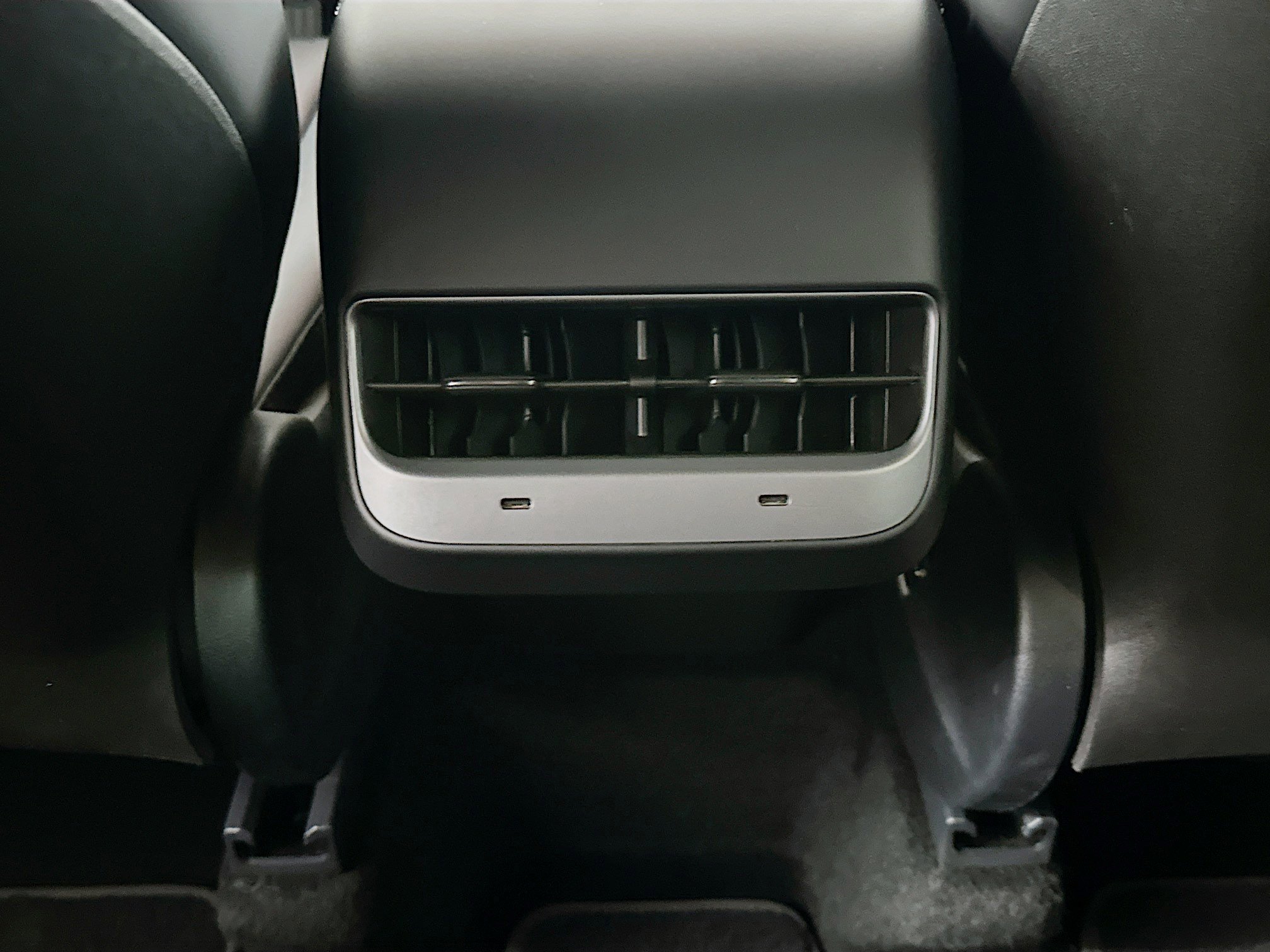 Used 2024 Tesla Model Y Long Range image 26