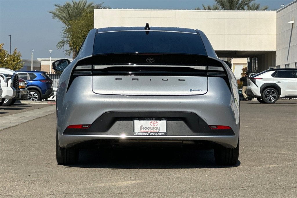 New 2026 Toyota Prius Plug-In Hybrid image 5