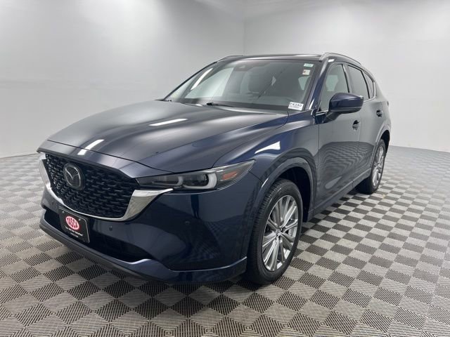 Used 2023 MAZDA CX-5 Signature image 2
