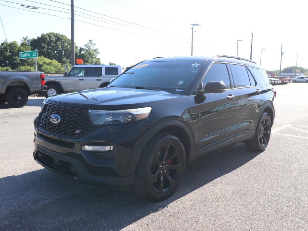 Certified 2020 Ford Explorer ST w/ ST Street Pack AWD/4WD image 3