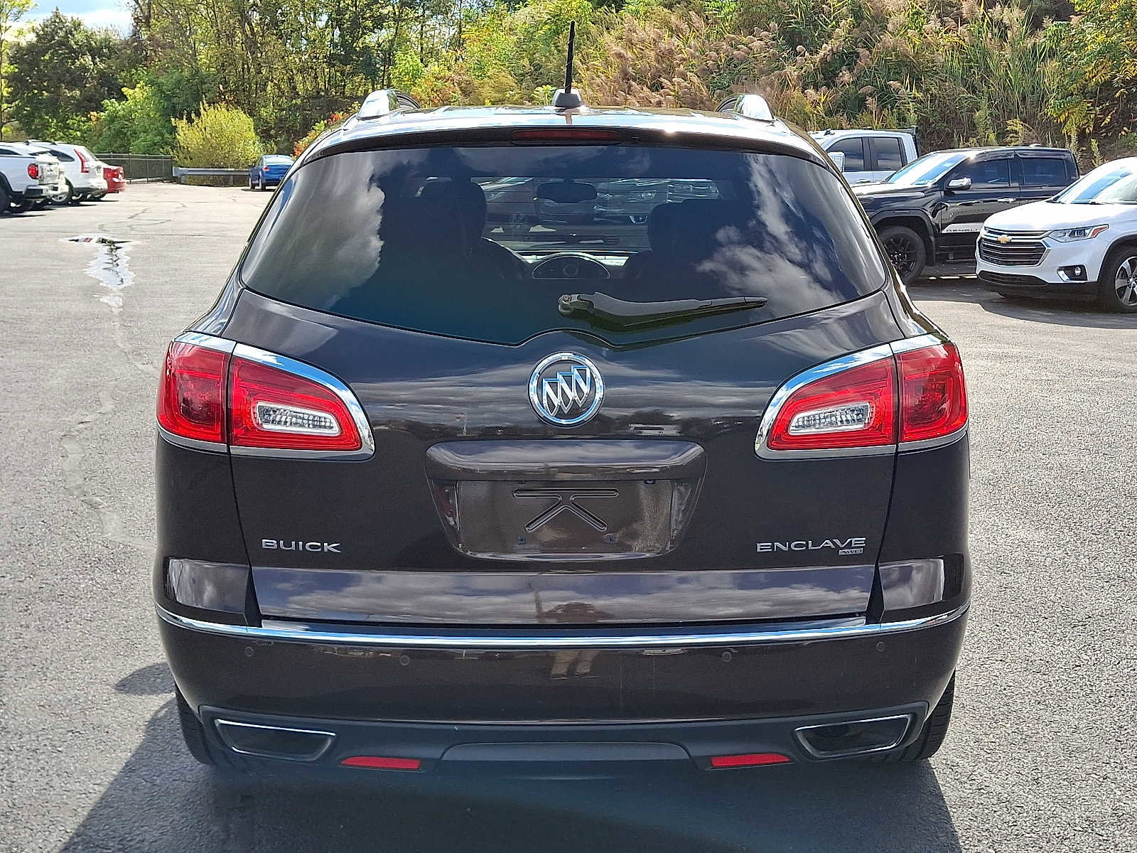 Used 2017 Buick Enclave Leather image 6