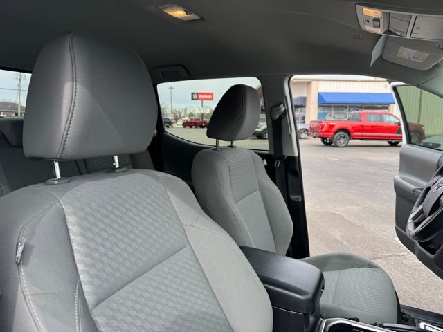 Used 2022 Toyota Tacoma SR5 image 34