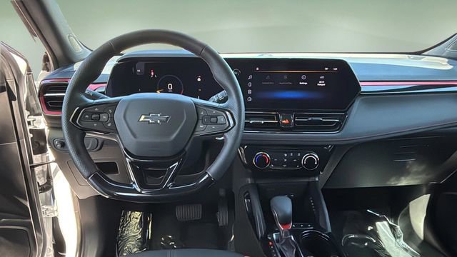 Used 2024 Chevrolet TrailBlazer RS image 12
