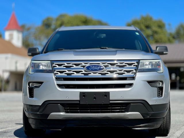 Used 2019 Ford Explorer XLT w/ Equipment Group 202A AWD/4WD image 2