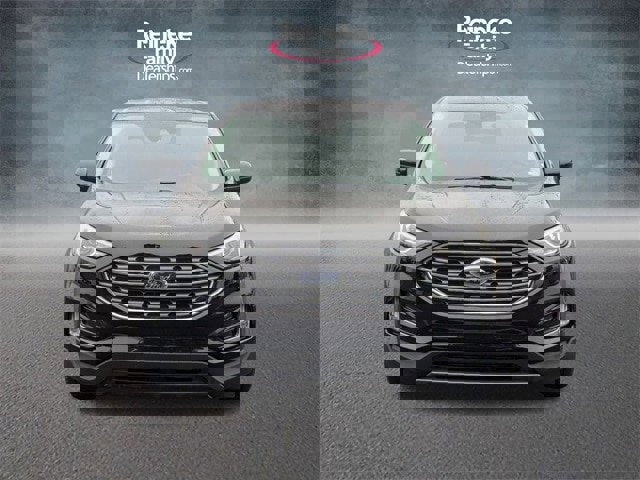Certified 2022 Ford Edge SEL w/ Convenience Package image 2