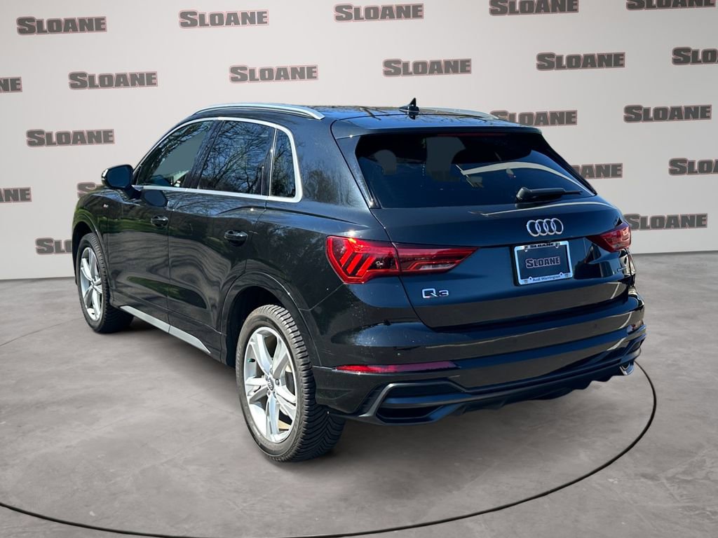 Used 2020 Audi Q3 2.0T Premium w/ Convenience Package image 3