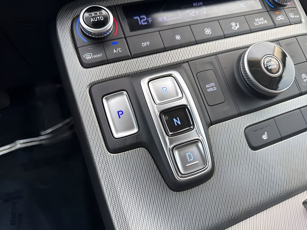 Used 2024 Hyundai Palisade SEL image 17