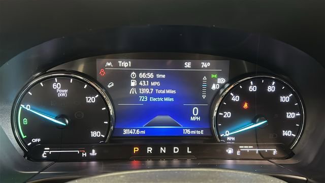 Used 2022 Ford Escape SE w/ SE Sport Appearance Package image 29