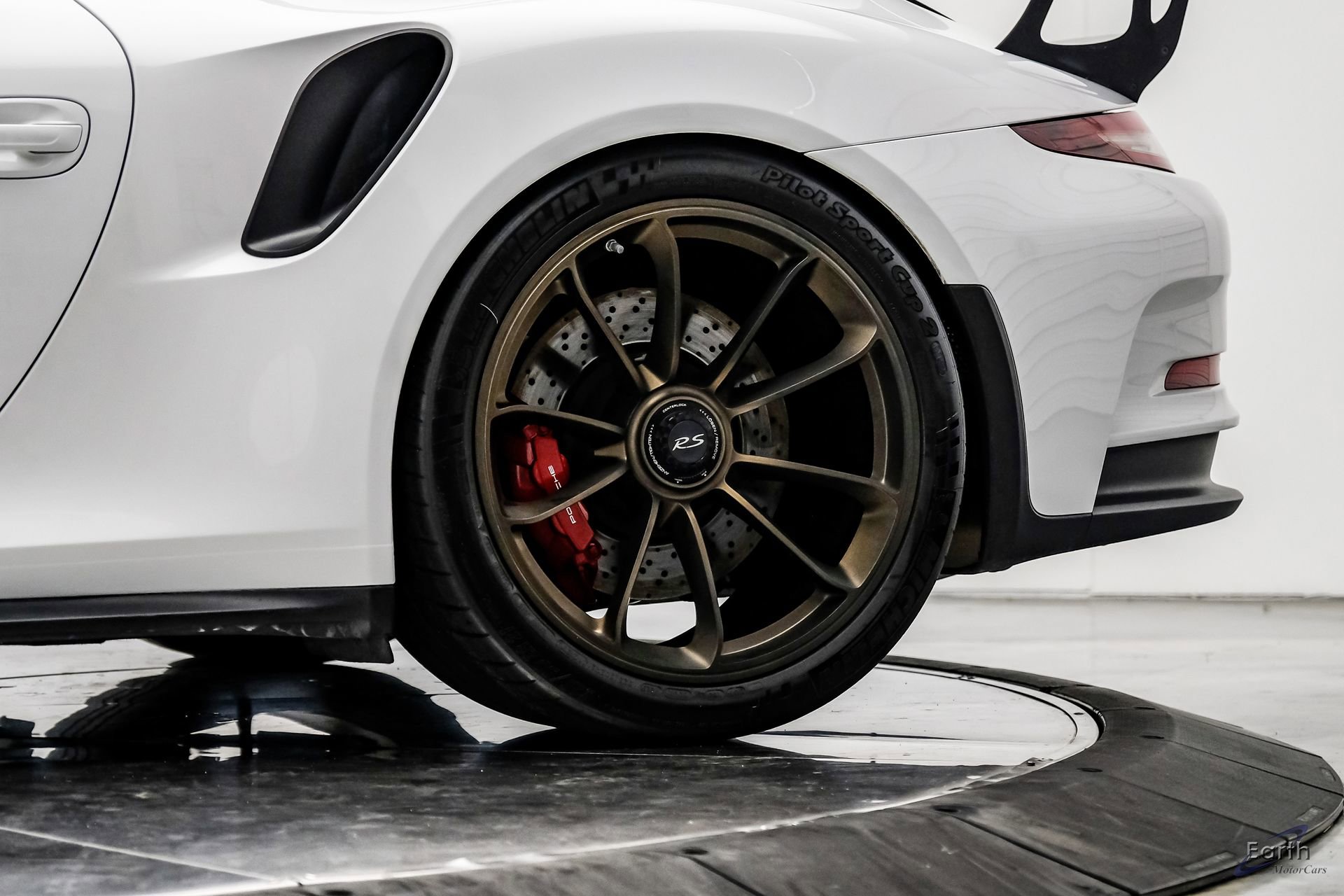 Used 2016 Porsche 911 GT3 RS image 98
