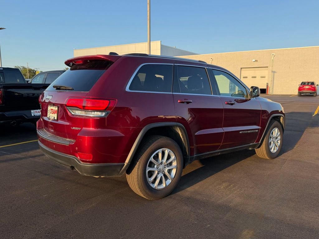 Used 2021 Jeep Grand Cherokee Laredo X AWD/4WD image 8