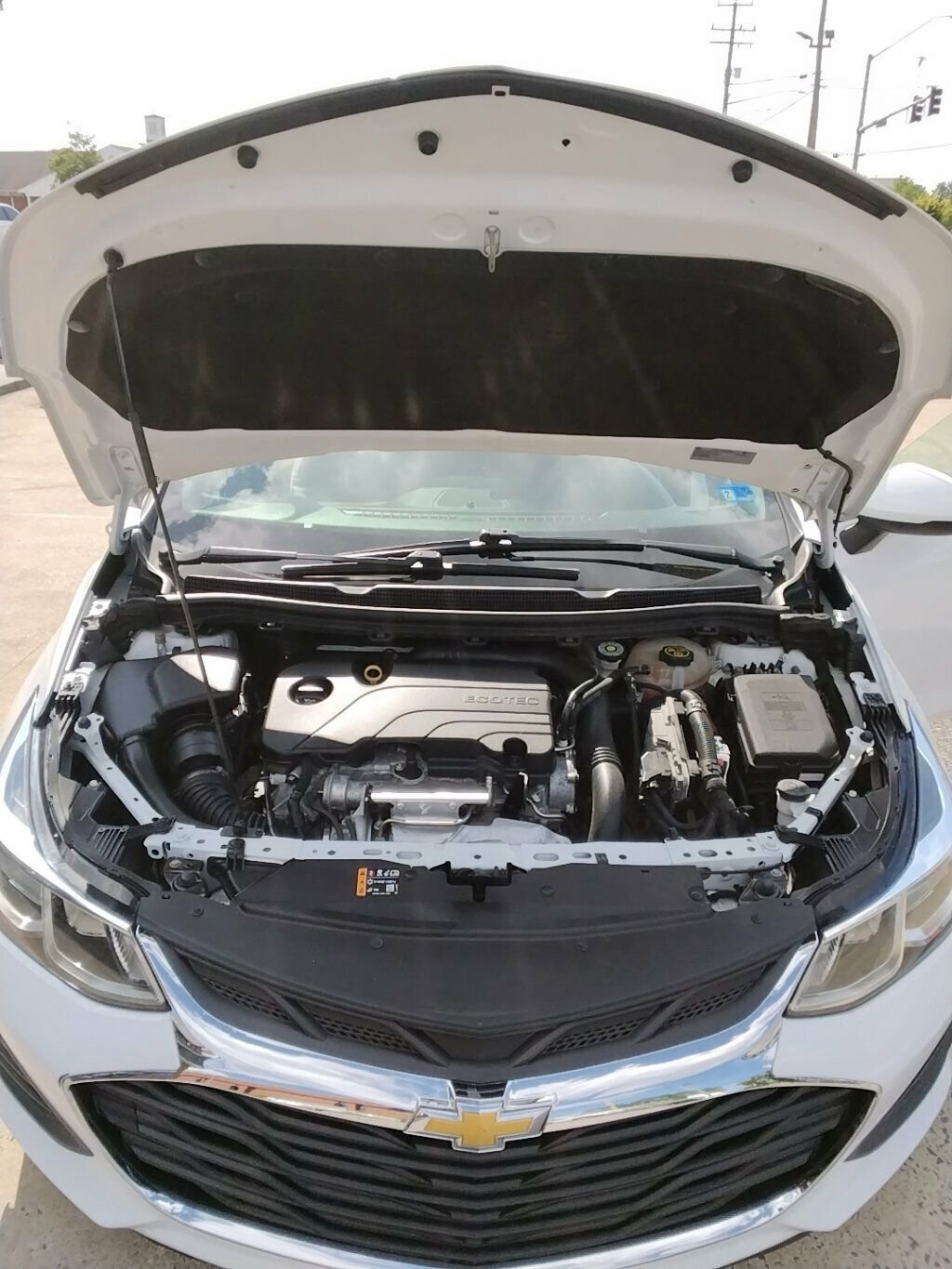 Used 2019 Chevrolet Cruze LS w/ LS Convenience Package FWD image 24