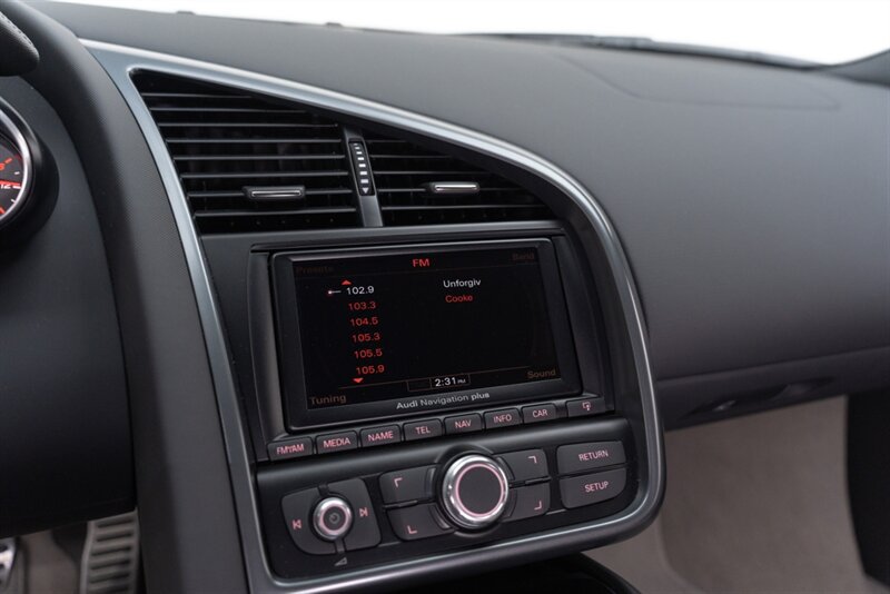 Used 2011 Audi R8 V8 AWD/4WD image 86