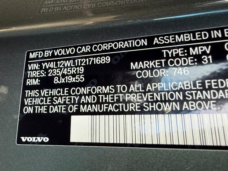 New 2026 Volvo V60 B5 Cross Country Ultra w/ Climate Package image 16