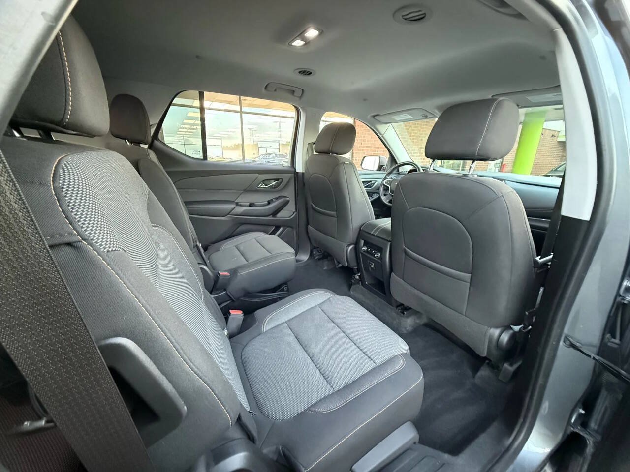 Used 2020 Chevrolet Traverse LT AWD/4WD image 13