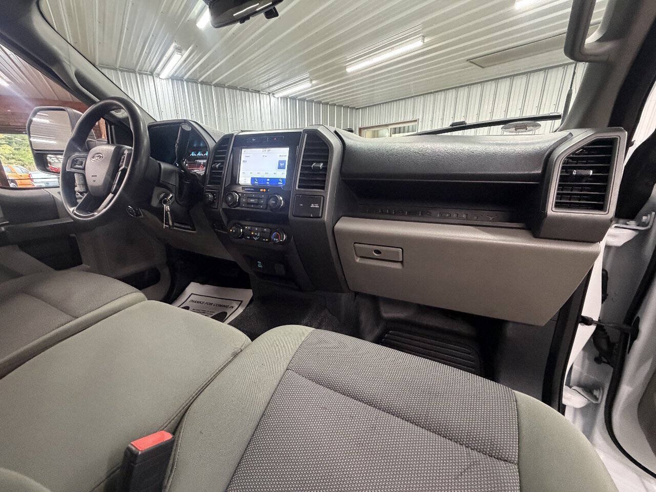 Used 2022 Ford F250 XL w/ Power Equipment Group AWD/4WD image 31
