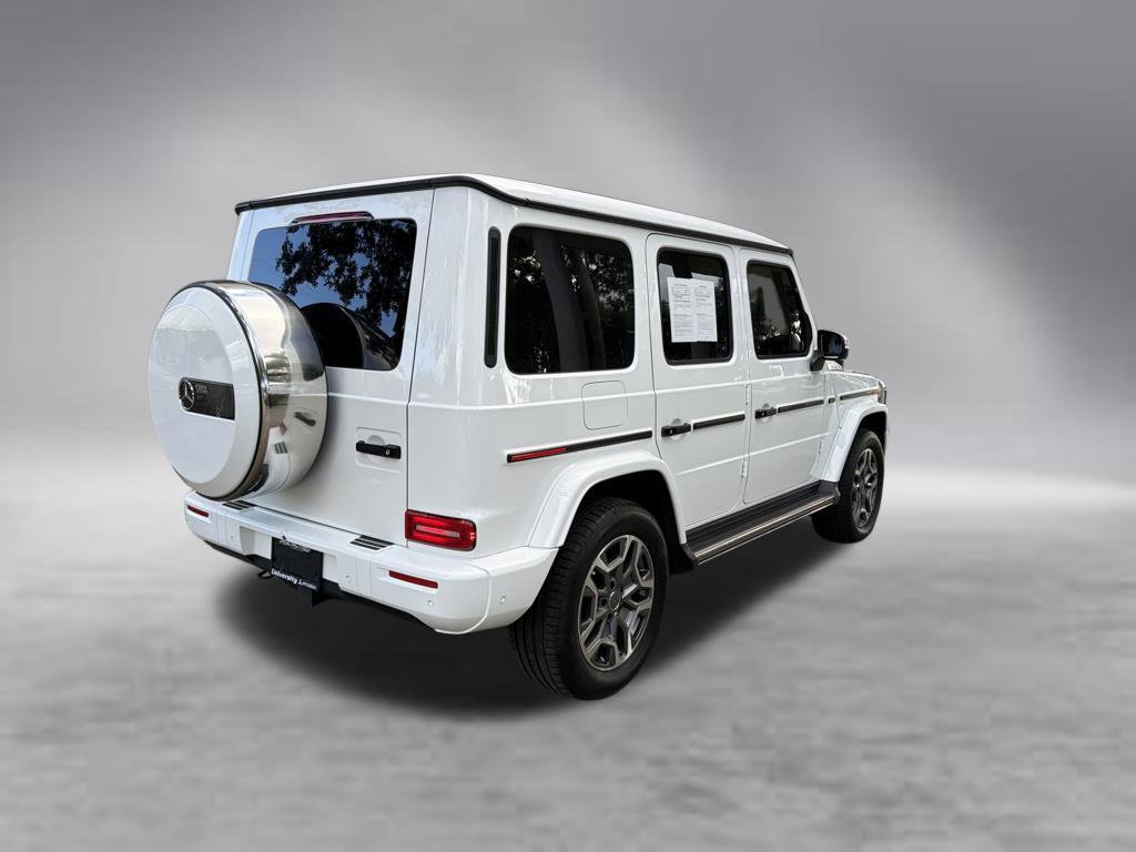Used 2025 Mercedes-Benz G 550 image 3