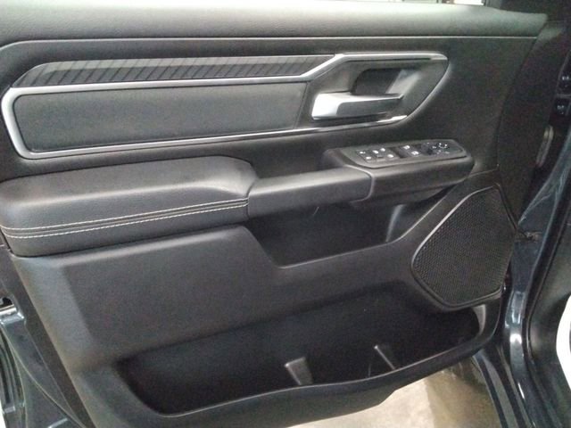 Used 2025 RAM 1500 Big Horn AWD/4WD image 30