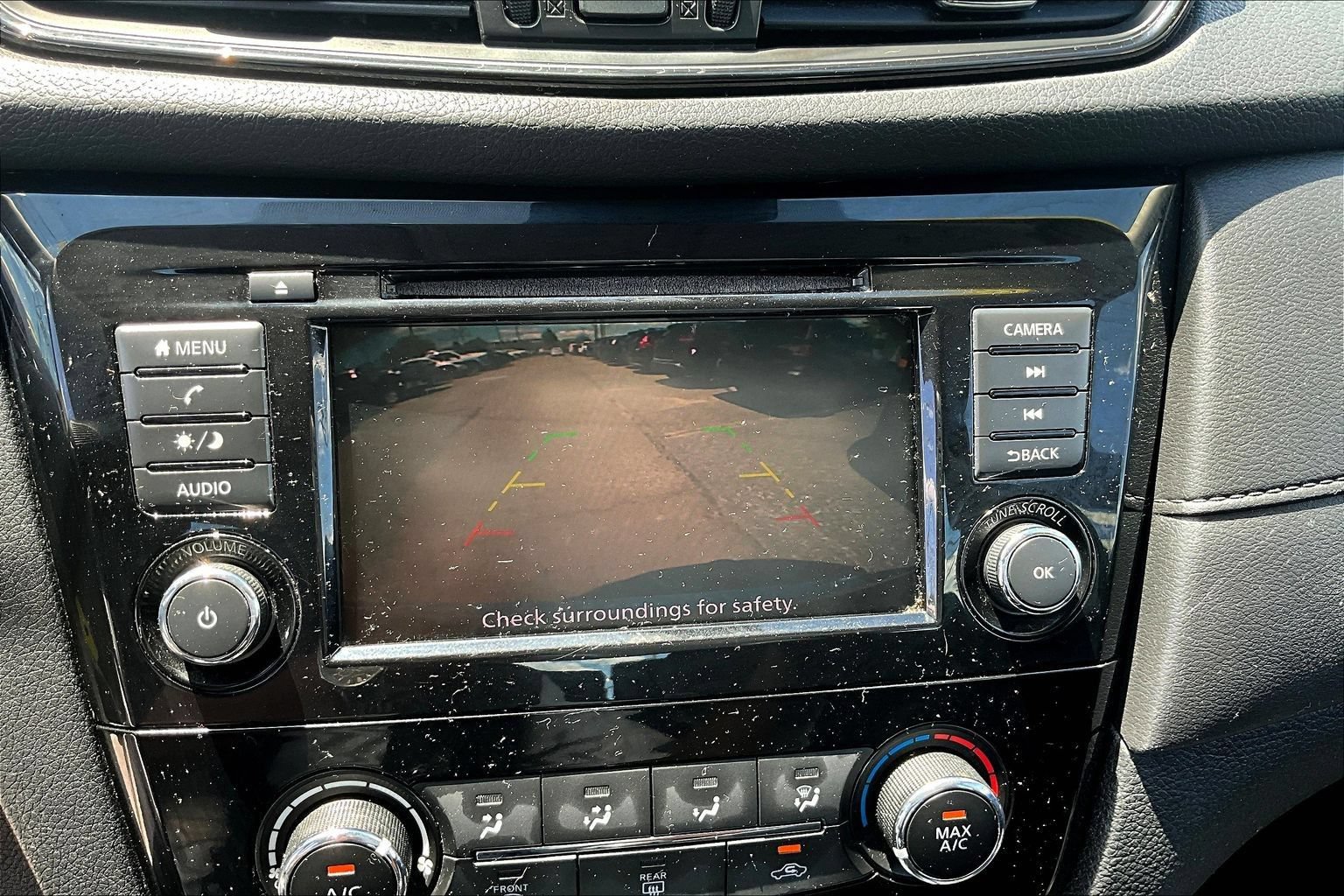 Used 2019 Nissan Rogue S AWD/4WD image 13