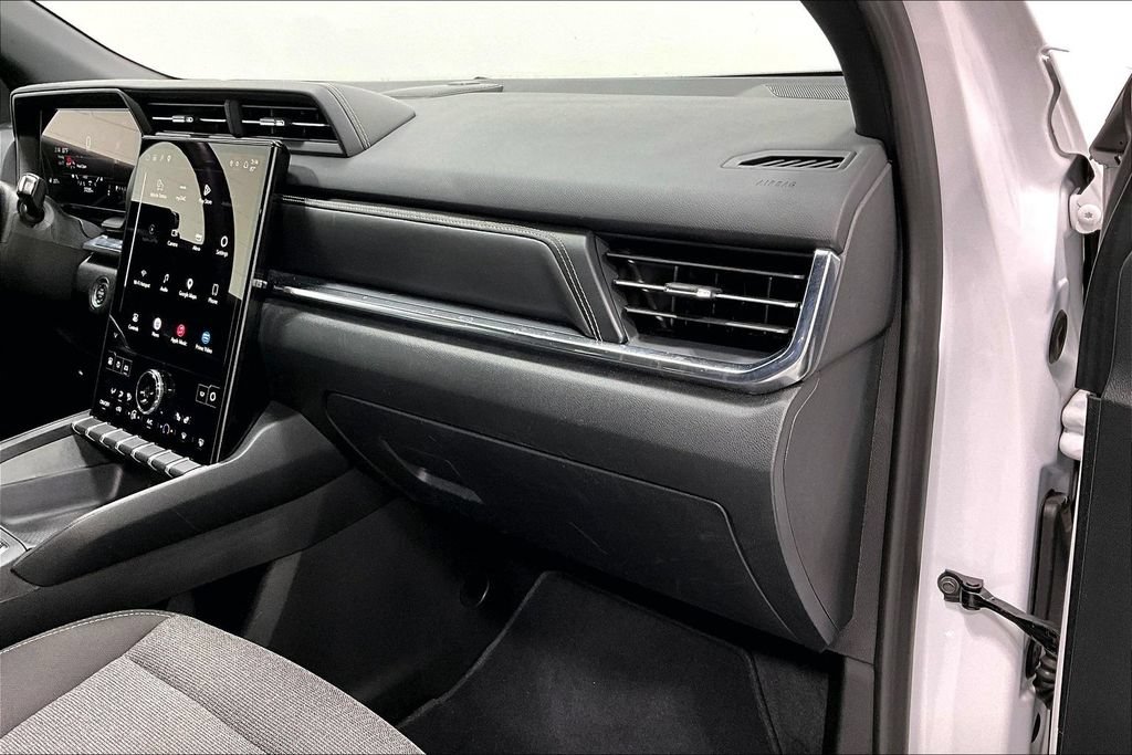 Used 2025 GMC Terrain Elevation FWD image 19