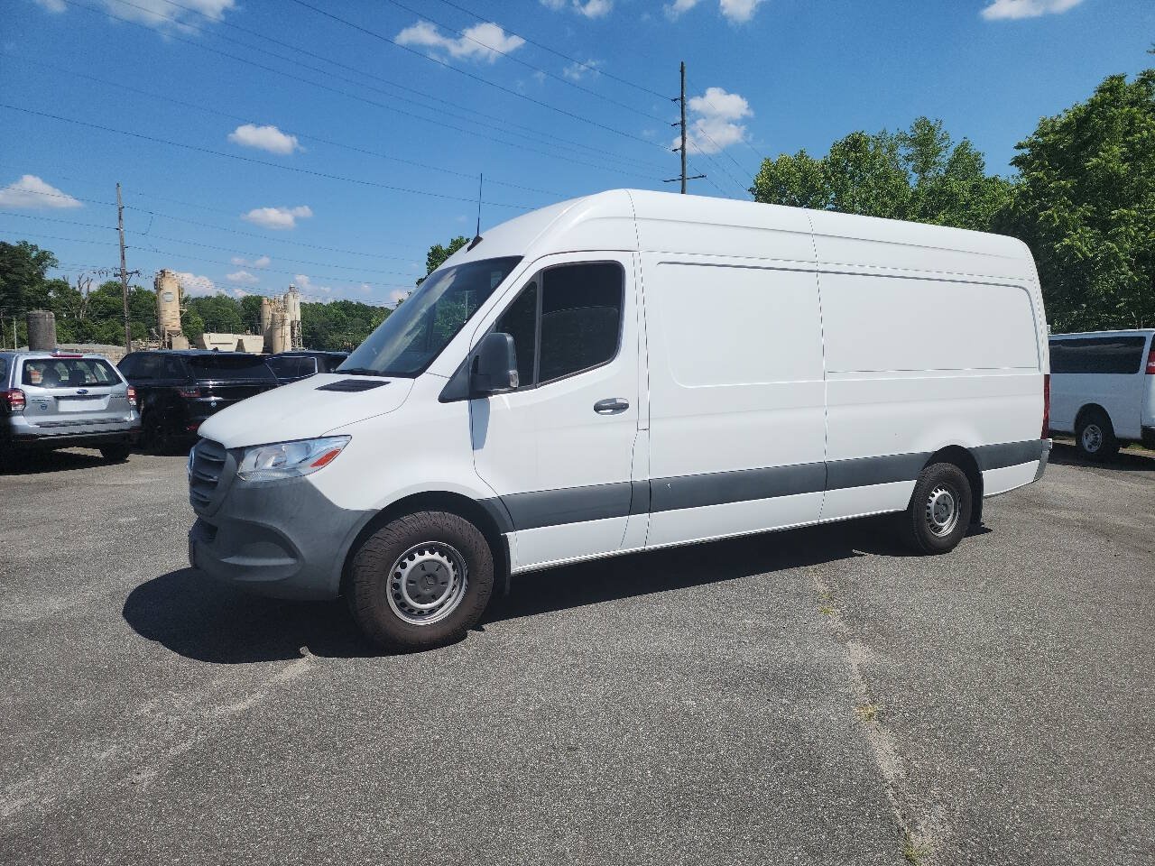 Used 2022 Mercedes-Benz Sprinter 2500 image 3