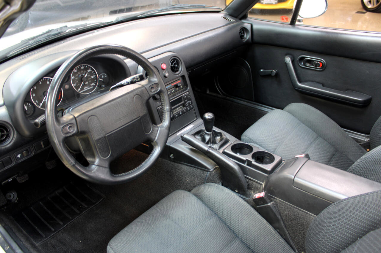 Used 1991 MAZDA MX-5 Miata image 6