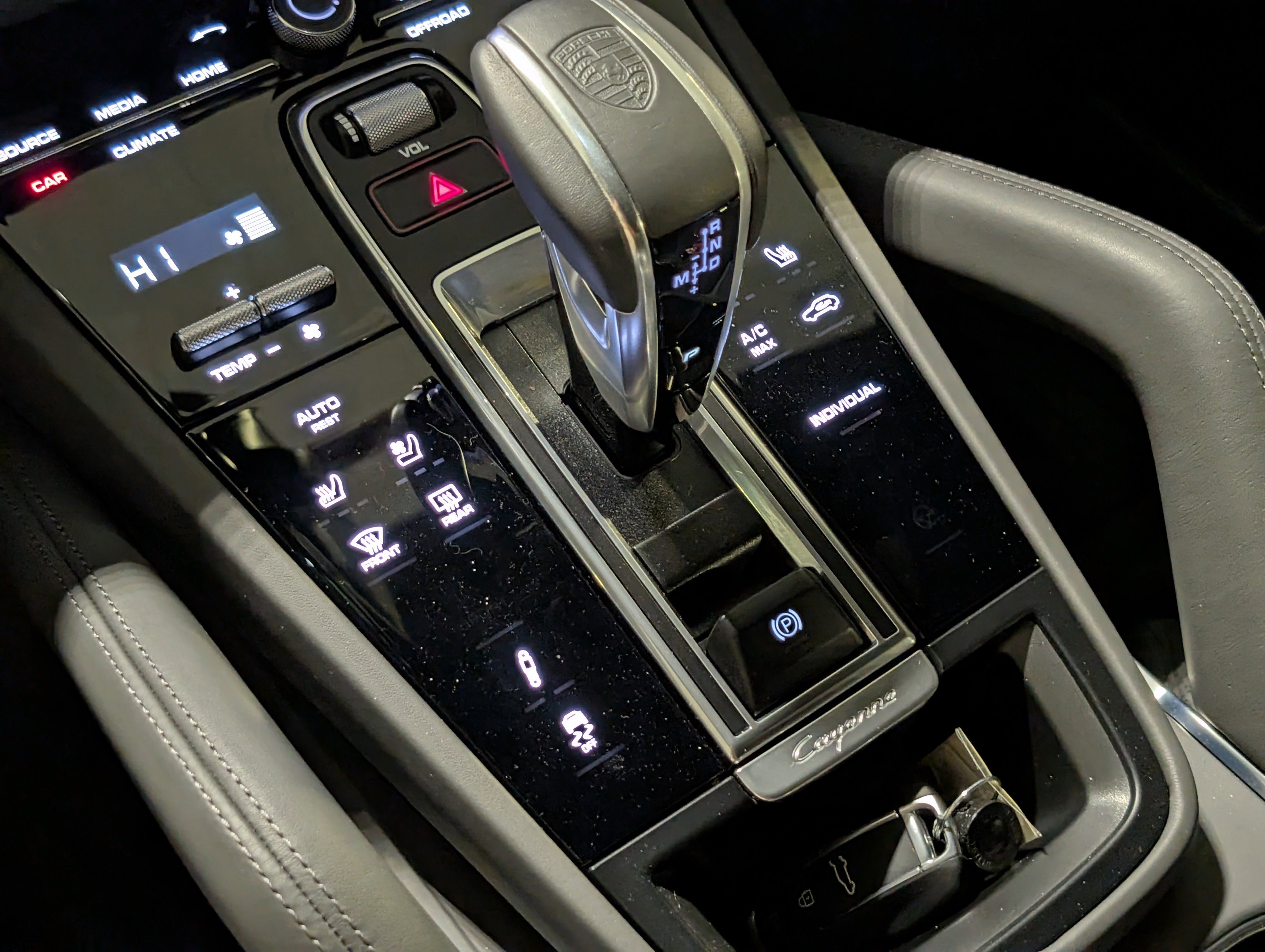 Certified 2023 Porsche Cayenne Turbo S image 43