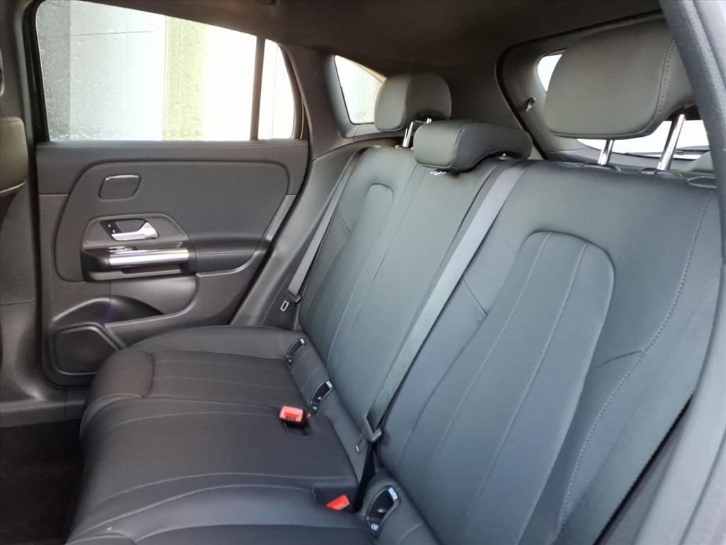 New 2026 Mercedes-Benz GLA 250 4MATIC image 26