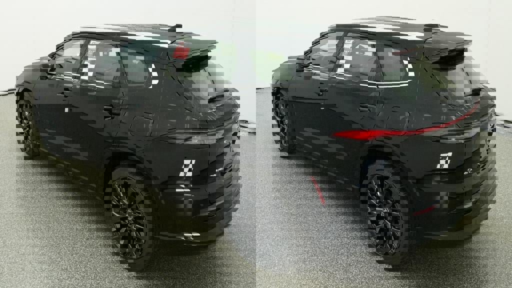 New 2026 Toyota Crown Signia AWD/4WD image 5