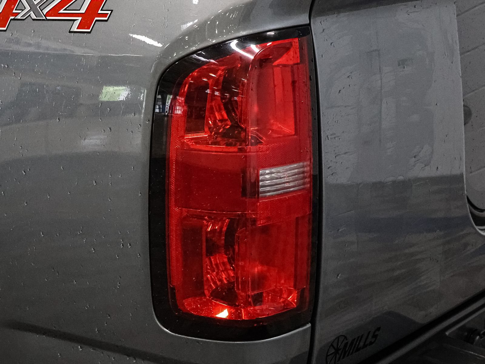 Used 2019 Chevrolet Colorado LT w/ LT Convenience Package AWD/4WD image 14