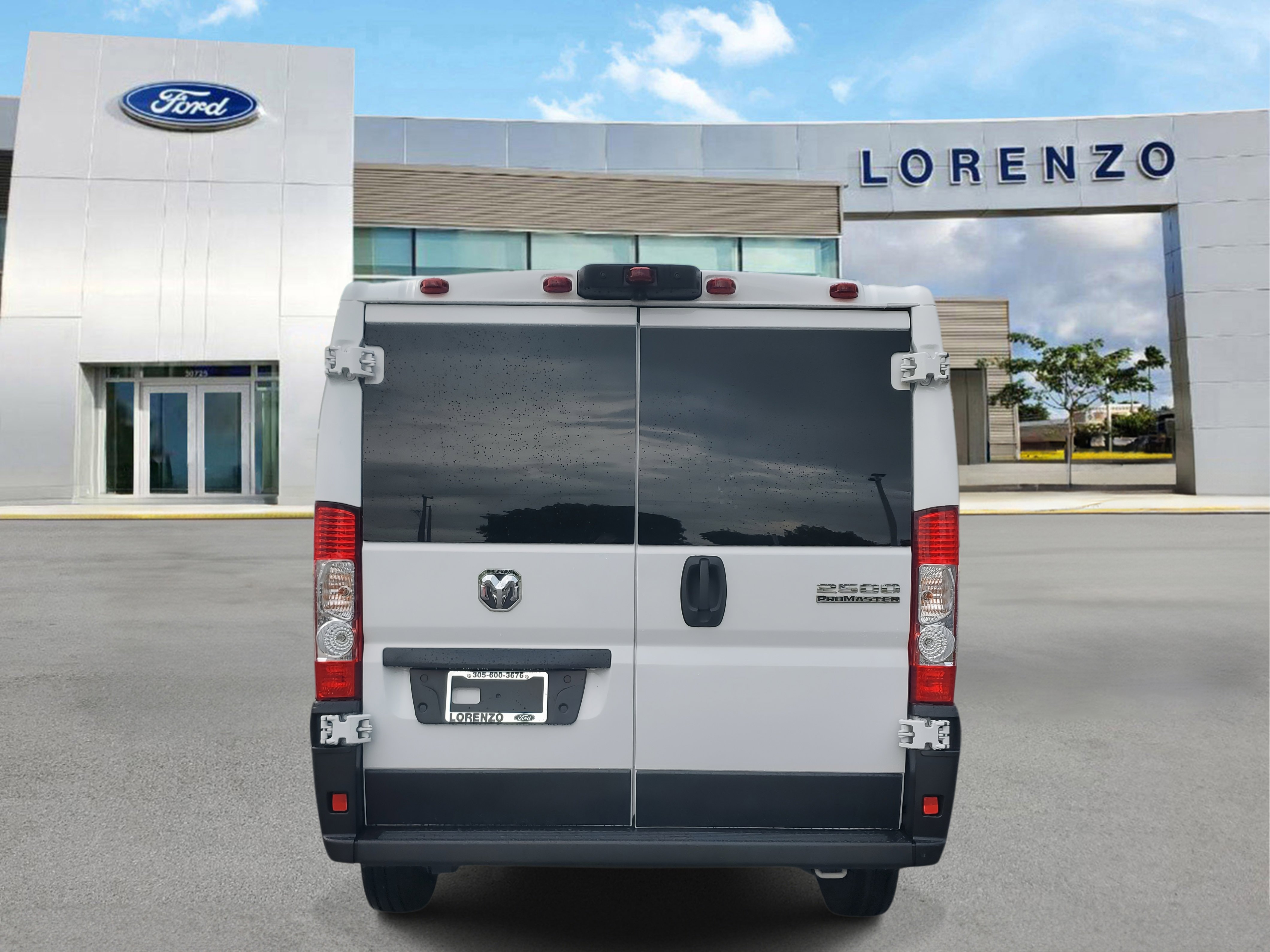 Used 2023 RAM ProMaster 2500 image 6