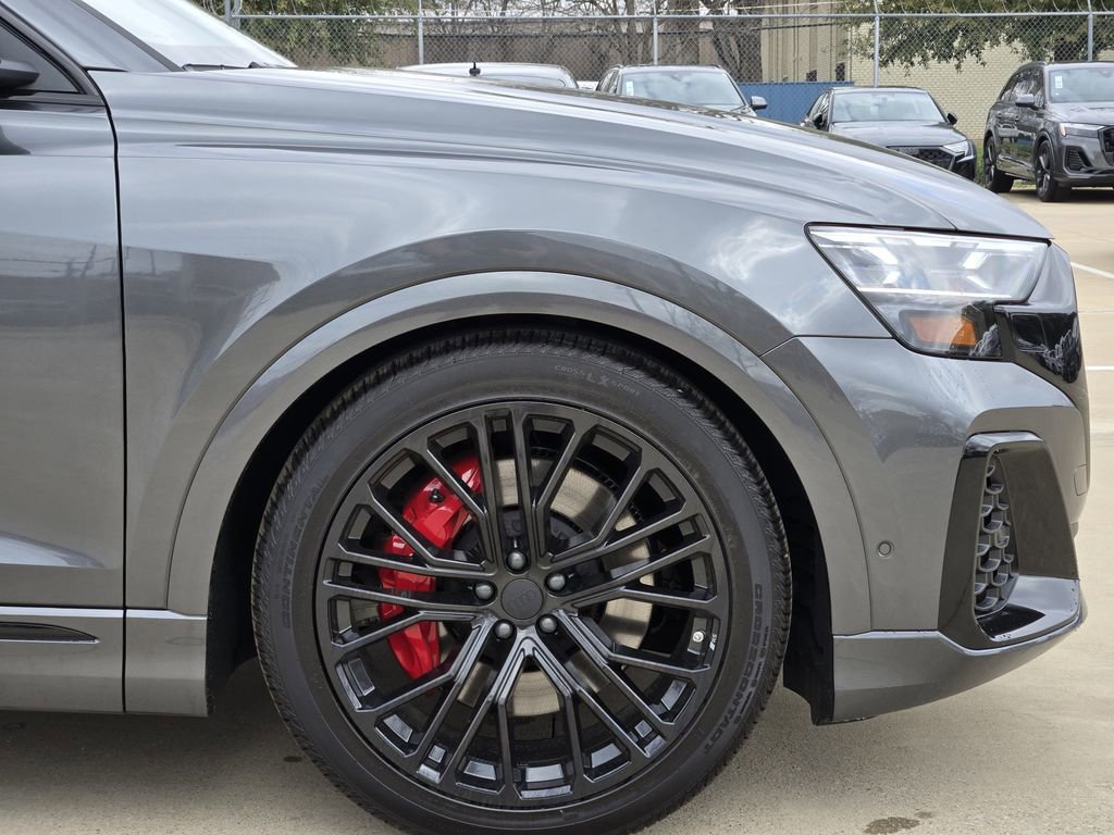 New 2026 Audi SQ8 Prestige image 13