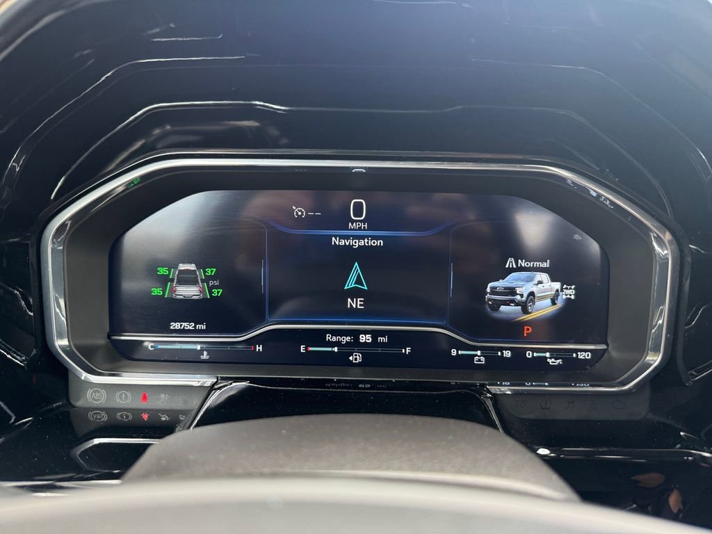 Used 2024 Chevrolet Silverado 1500 LT Trail Boss w/ Convenience Package II image 19